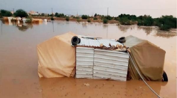 تحذيرات من فيضانات مدمرة.. 672 موقع نزوح يمني على حافة الخطر