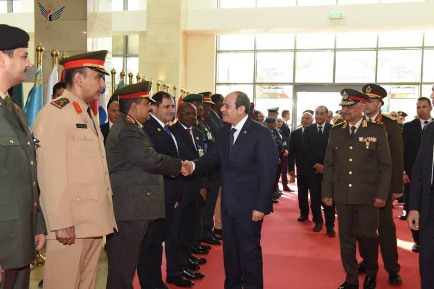 الداعري يحضر افتتاح معرض 