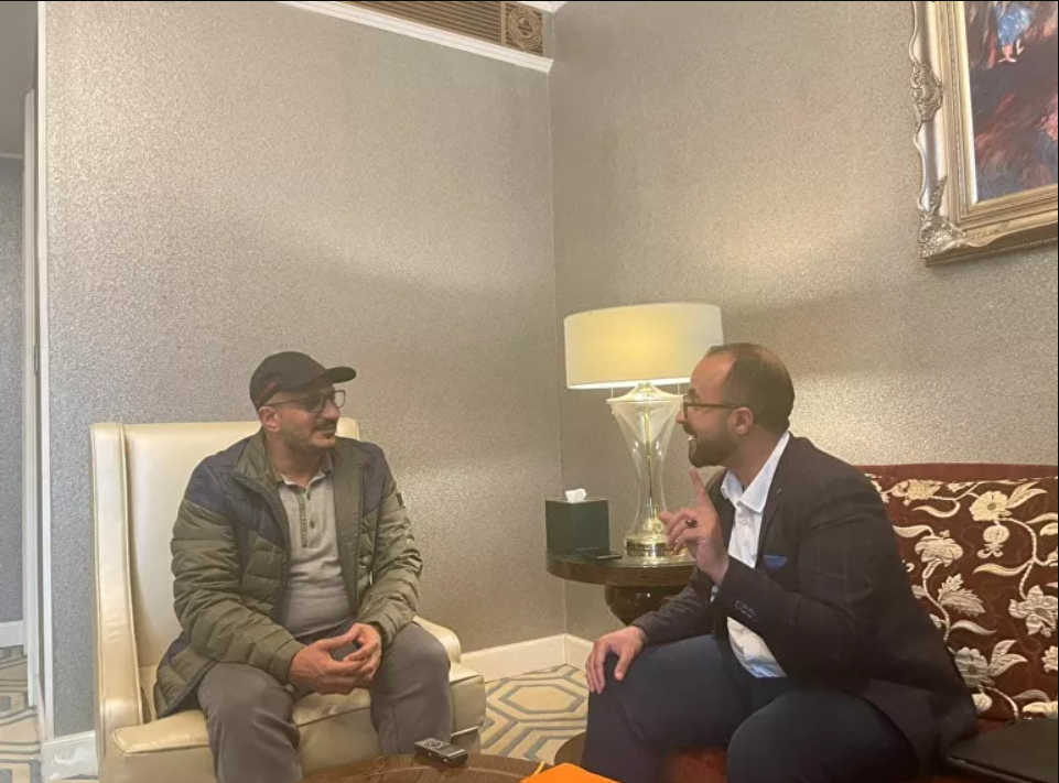 رئيس المكتب السياسي للمقاومة الوطنية اليمنية، طارق محمد عبد الله صالح في حوار مع مراسل 
